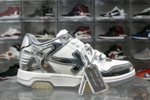 Off-White Out Of Office Low-Top Patent sneaker 'Silver White'