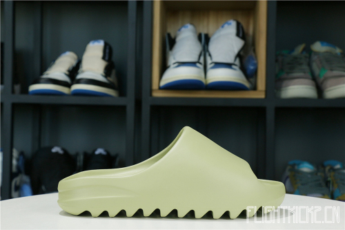 Kanye West Yeezy Slide Resin 2019(FX0494豆绿）（A1）