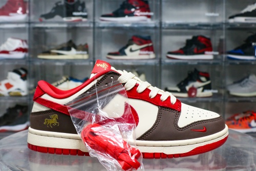 Nike Dunk Low 'Year of the Horse' 2026